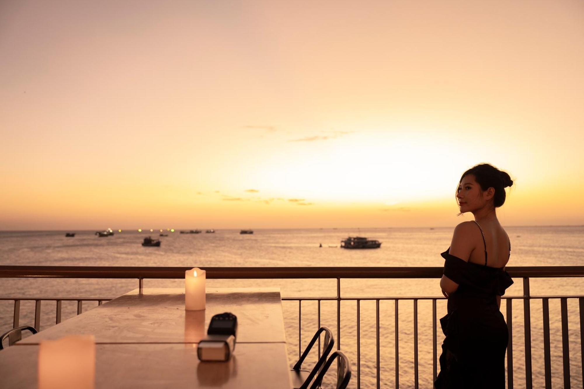 Sunset Sorrento Phu Quoc Aparthotel Exteriör bild