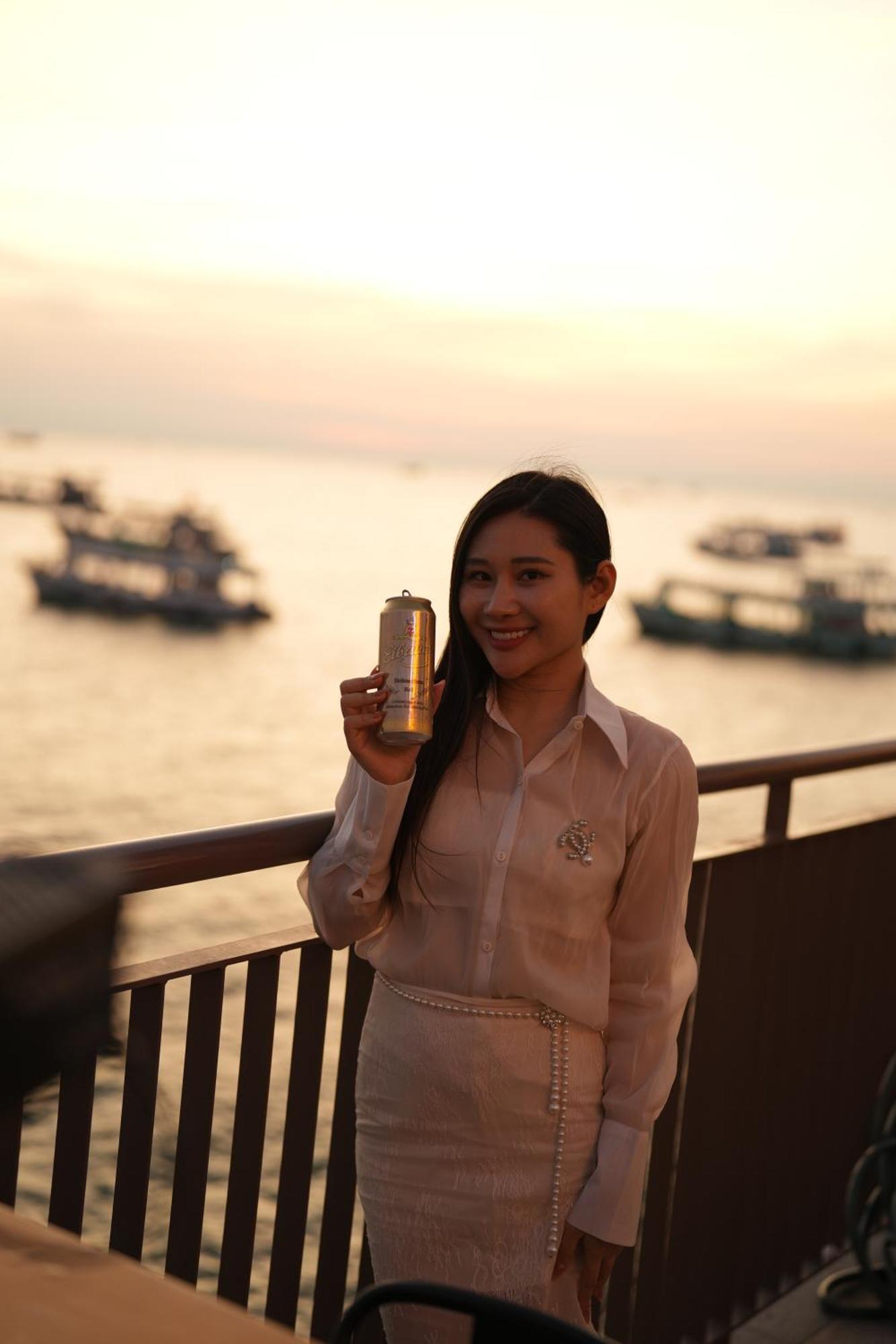 Sunset Sorrento Phu Quoc Aparthotel Exteriör bild